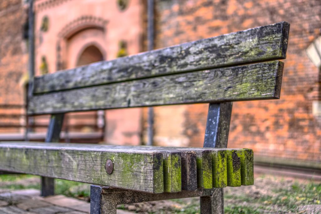 nettoyage_terrasse_mobilier_gustin